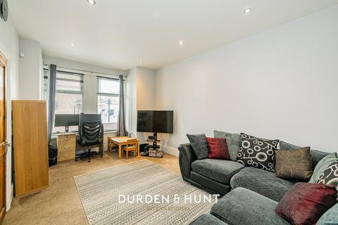 3 bedroom end of terrace house for sale, Westbury Terrace, Forest Gate E7