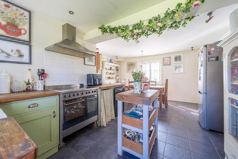 3 bedroom detached house for sale, Bucknell