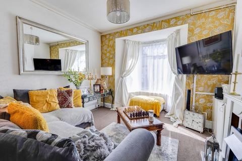 3 bedroom terraced house for sale, Station Street, Barry CF63