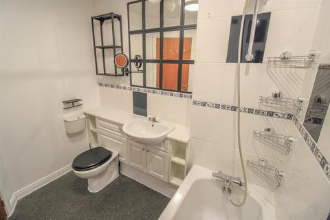 2 bedroom flat for sale, 10 Holm Dell Court, Inverness