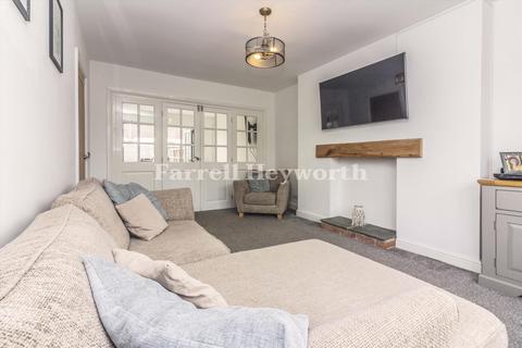 3 bedroom house for sale, Clanfield, Preston PR2