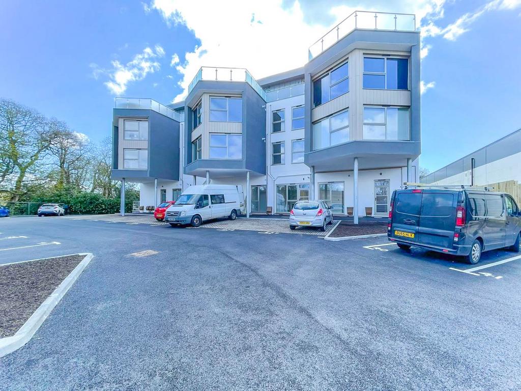 17 Bowmont front