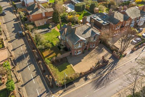 4 bedroom detached house for sale, 226 Springfield Road, Chelmsford CM2