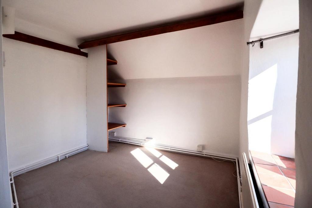 Bedroom 2.jpg