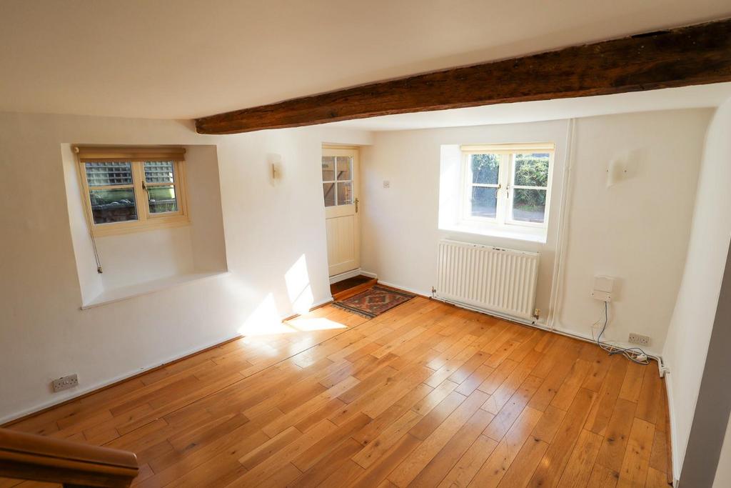 Sitting room (4).jpg