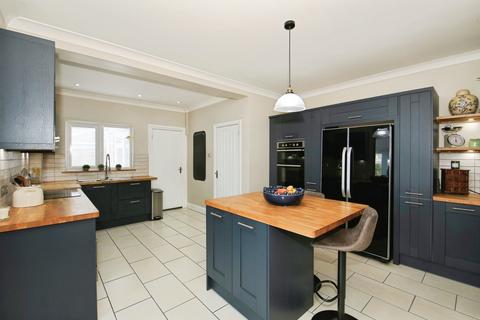 3 bedroom semi-detached house for sale, Whittlesey, Peterborough, PE2