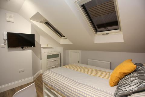 undefined, Room 5, Flat A, King Street, Luton, Bedfordshire, LU1 2DW