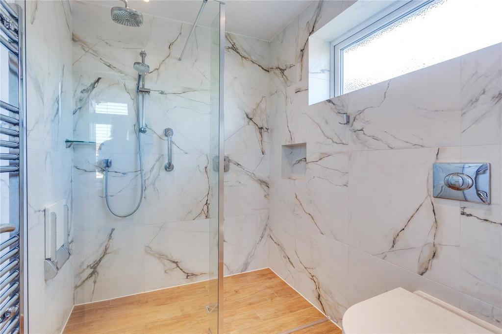 Primary Ensuite