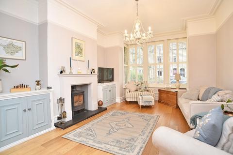 2 bedroom flat for sale, West End Avenue, Harrogate, HG2
