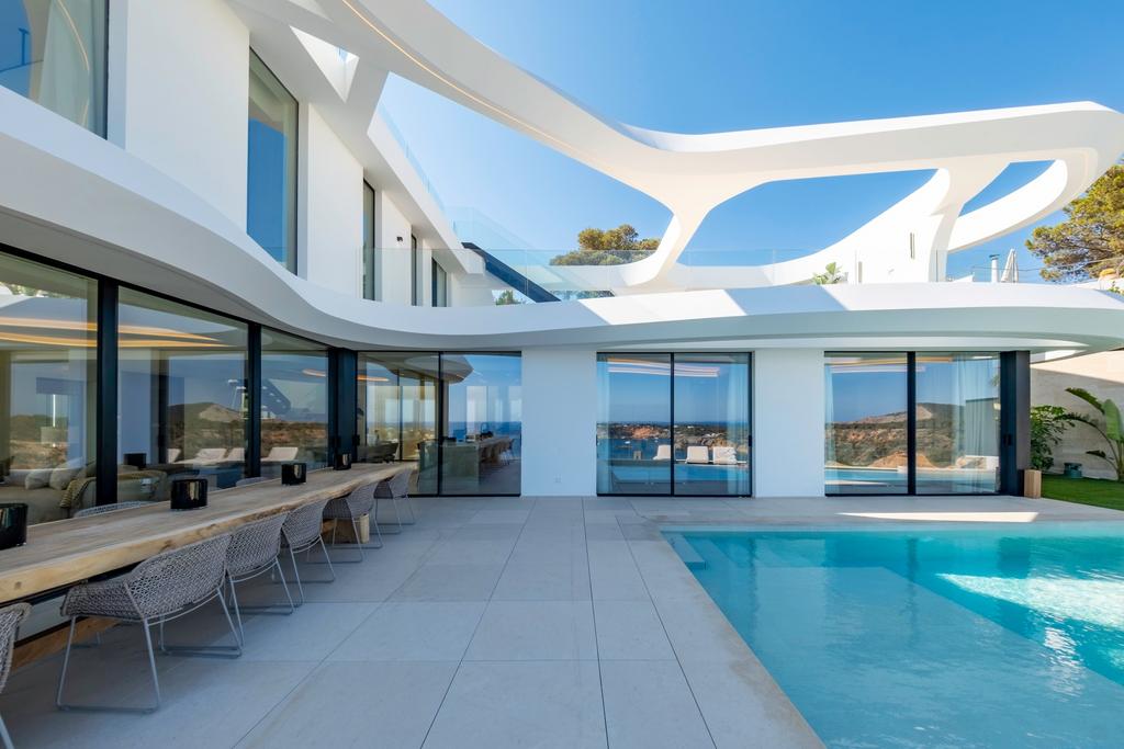 Swimming pool area, swimming pool