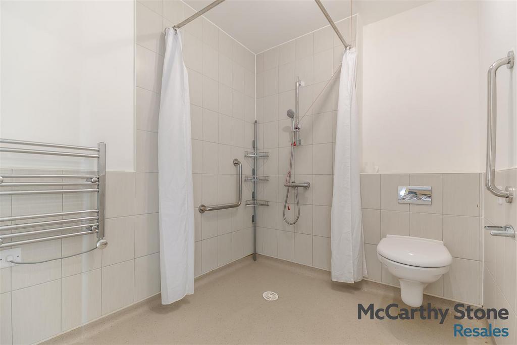 8682219-interior02.jpg