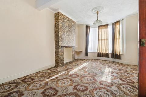 3 bedroom terraced house for sale, Strone Road, london, E12