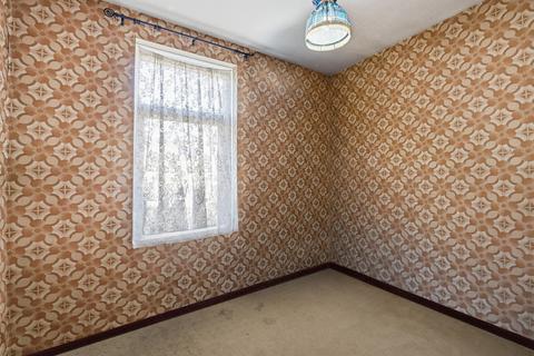 3 bedroom terraced house for sale, Strone Road, london, E12
