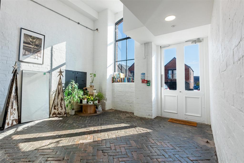 Apt 504 The Mill 1.jpg