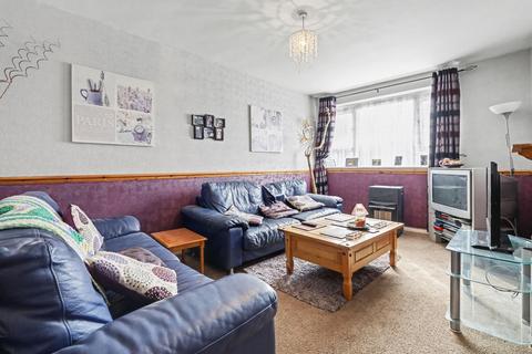 2 bedroom maisonette for sale, Kennedy Avenue, Enfield