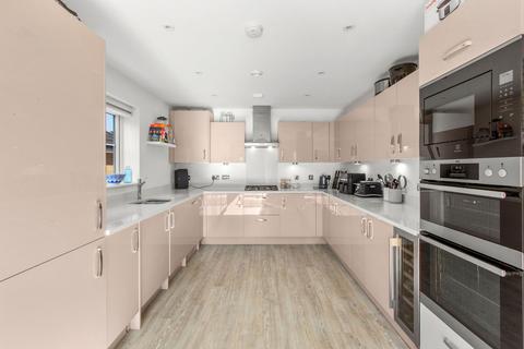 4 bedroom detached house for sale, Barley Close, Princes Risborough HP27