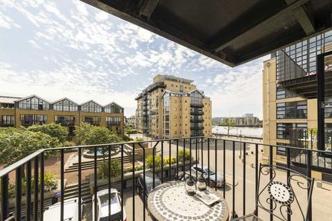1 bedroom flat for sale, Burrells Wharf Square, London E14