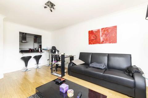 1 bedroom flat for sale, Burrells Wharf Square, London E14