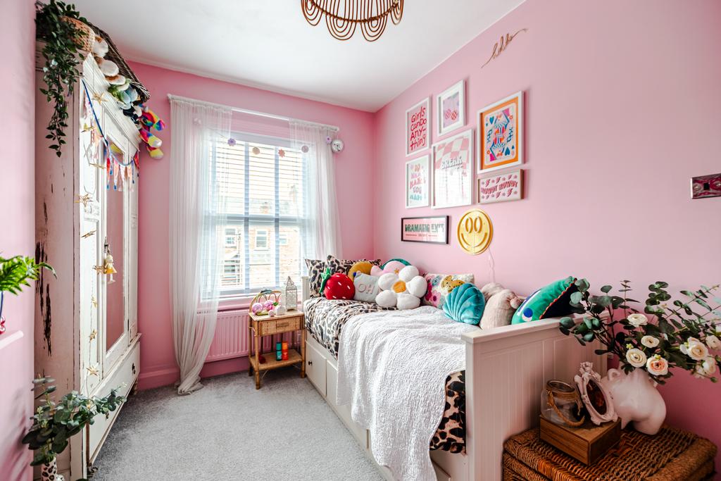 Bedroom2a