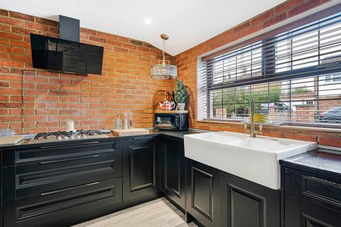 3 bedroom semi-detached house for sale, Elton Crescent, Wheatley, OX33