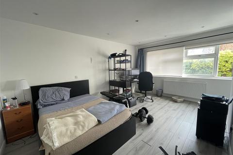 undefined, Regents Park Road, London