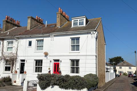 3 bedroom end of terrace house for sale, Clayhall Road, Alverstoke, Gosport, PO12 2BB
