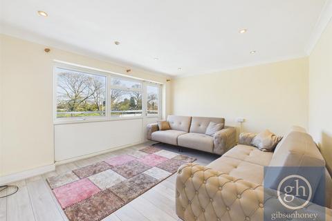 undefined, Breakspear Road North, Uxbridge UB9