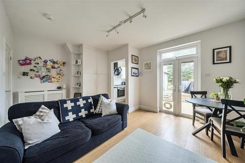 undefined, Ellerton Road, Surbiton