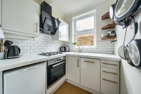 undefined, Ellerton Road, Surbiton