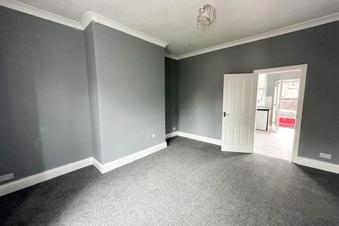 4 bedroom end of terrace house for sale, Ashgrove, Steeton