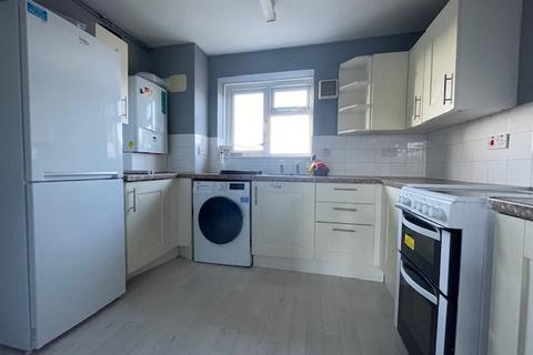 1 bedroom flat to rent, Whitehall Road, Ramsgate CT12