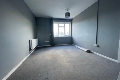 1 bedroom flat to rent, Whitehall Road, Ramsgate CT12