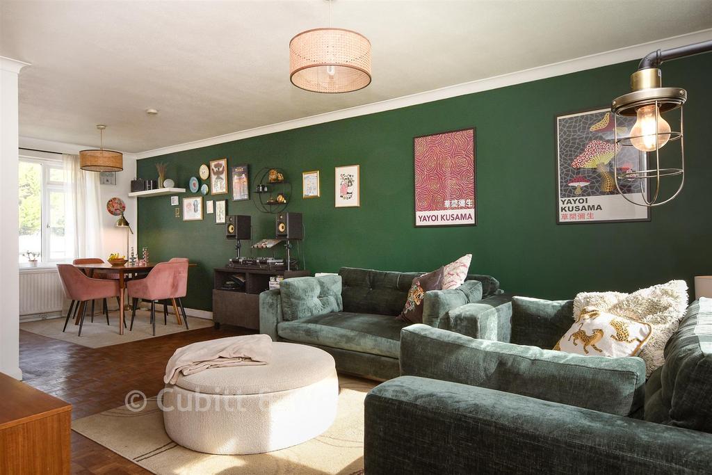 Lounge/Diner