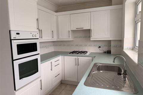 2 bedroom end of terrace house for sale, Creaton Court, Wigston