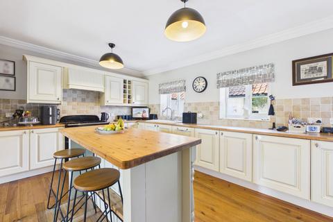 undefined, London Road, Attleborough NR17
