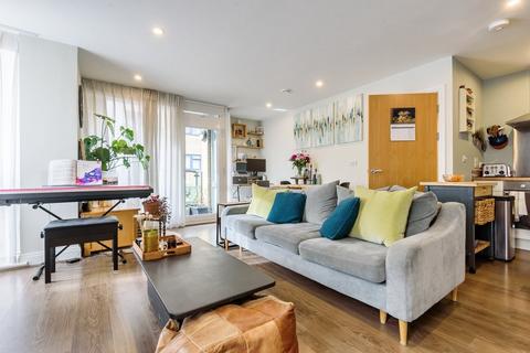 2 bedroom flat to rent, George Mathers Road, London, SE11
