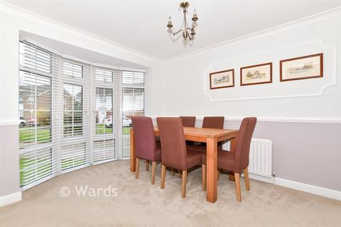3 bedroom detached house for sale, Dane Court, Maidstone ME17