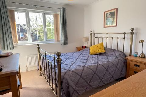2 bedroom terraced house for sale, Two Rivers Way, Newbury, RG14