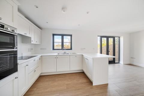 undefined, Farm Lane, Great Bedwyn, SN8