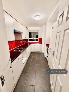 3 bedroom flat to rent, Bowes Road, London, N11