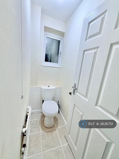 3 bedroom flat to rent, Bowes Road, London, N11