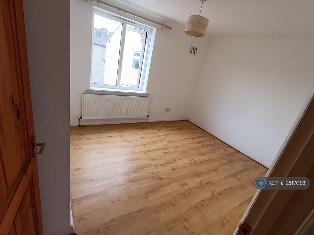 Room1
