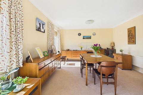 4 bedroom detached house for sale, Golden Avenue, East Preston, BN16