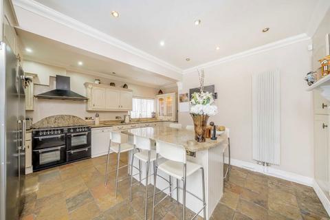 4 bedroom detached house for sale, Pollards Hill North, London SW16
