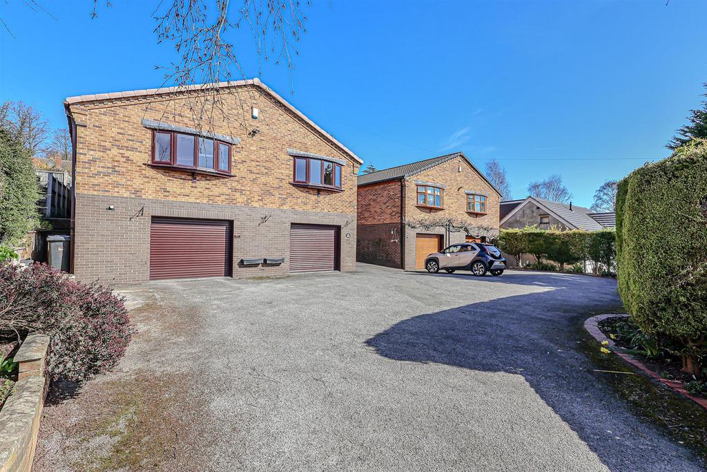 Fraser Road Carlton, Nottingham, NG4 1 NQ