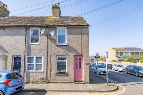 3 bedroom end of terrace house for sale, Luton Road, Faversham, Kent, ME13