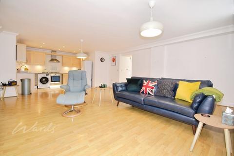 1 bedroom ground floor maisonette to rent, Davy Court Rochester ME1