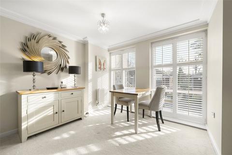 undefined, Pendenza, Cobham, Surrey, KT11