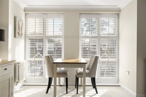 undefined, Pendenza, Cobham, Surrey, KT11