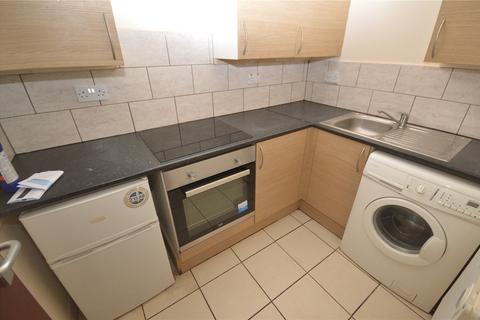 Studio for sale, Stockwood Crescent, Luton, Bedfordshire, LU1
